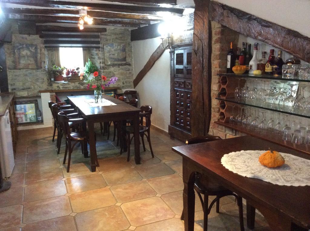 Apricano Caserio Maribel الغرفة الصورة