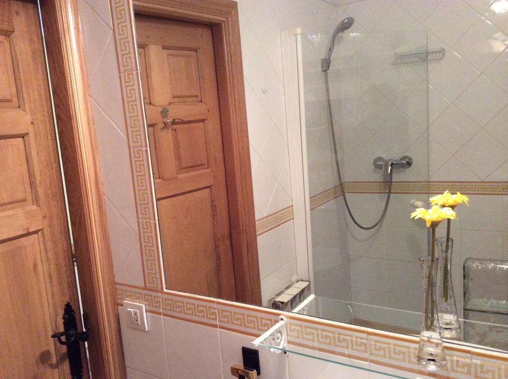 Apricano Caserio Maribel الغرفة الصورة
